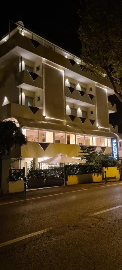 Hotel Beppe Rimini Dış mekan fotoğraf