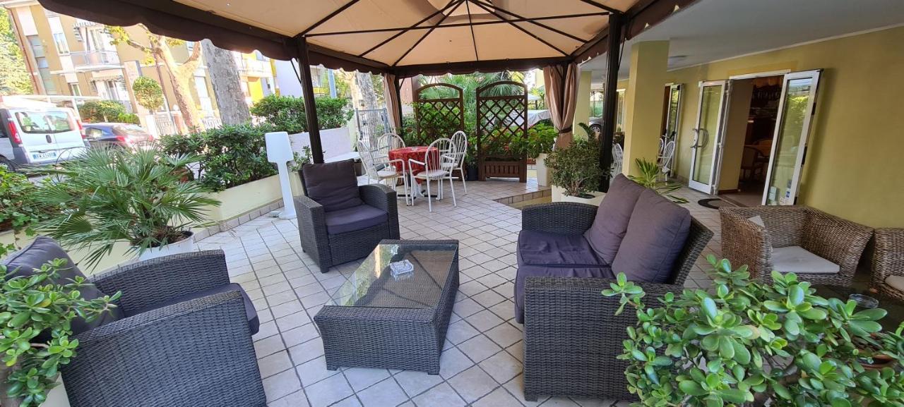 Hotel Beppe Rimini Dış mekan fotoğraf